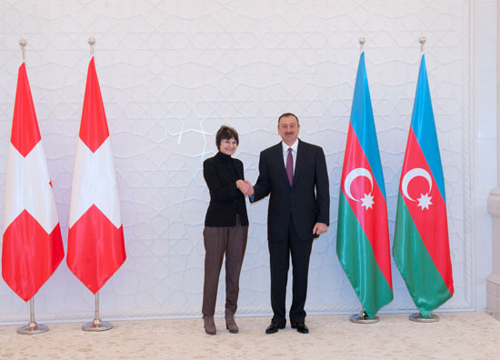 Azərbaycan rəsmi səfərdə olan İsveçrə Konfederasiyasının Prezidentinin rəsmi qarşılanma mərasimi olub (FOTO)