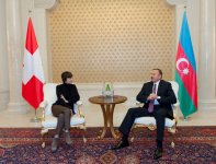 Azərbaycan və İsveçrə prezidentləri təkbətək görüşüb (FOTO)