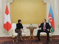 Azərbaycan və İsveçrə prezidentləri təkbətək görüşüb (FOTO)