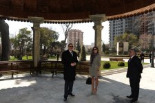 Azərbaycan Prezidenti İlham Əliyev və xanımı Mehriban Əliyeva Bakıda Zabitlər parkının açılış mərasimində iştirak ediblər (FOTO)