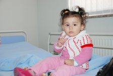 Azərbaycanda ilk dəfə azyaşlı uşaq üzərində açıq ürək əməliyyatı həyata keçirilib (FOTO)