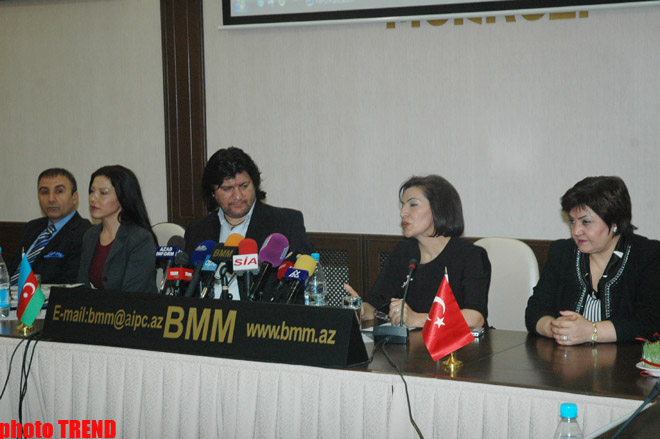 Tamaşaçılar səhnədə əsl türk oğlunu görəcəklər - müğənni Əhməd Şəfəq (FOTO)