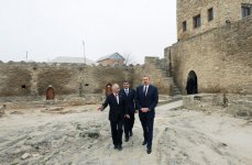 Bir neçə il ərzində qəsəbələrin əsas sosial-iqtisadi məsələləri öz həllini tapacaq - Prezident İlham Əliyev (ƏLAVƏ OLUNUB) (FOTO)