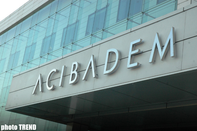 İstanbul macəraları: İlk Azərbaycan jurnalisti İbrahim Tatlısesin müalicə olunduğu xəstəxanada (I HİSSƏ-FOTO)