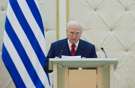 Azərbaycan və Yunanıstan arasında əlaqələrin gözəl perspektivləri var - Prezident İlham Əliyev (ƏLAVƏ OLUNUB) (FOTO)