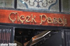 İstanbul macəraları: Tramvayla "Taksim"dən İstiqlala qədər rəngarəng gecə həyatı (II HİSSƏ-FOTO)
