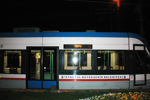 İstanbul macəraları: Tramvayla "Taksim"dən İstiqlala qədər rəngarəng gecə həyatı (II HİSSƏ-FOTO)