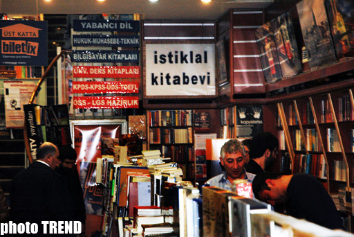 İstanbul macəraları: Tramvayla "Taksim"dən İstiqlala qədər rəngarəng gecə həyatı (II HİSSƏ-FOTO)