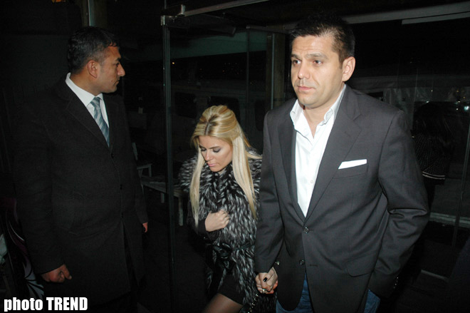 İstanbul macəraları: Dünyaca məşhur top-model Karolina Kurkovadan Azərbaycandakı pərəstişkarlarına ismarıc: "necəsiniz?" (III HİSSƏ-FOTO)
