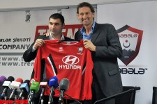 "Qəbələ" futbol klubu Azərbaycan milli komandasının müdafiəçisini transfer edib (FOTO)(VİDEO)