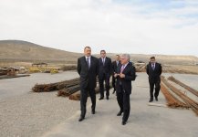Azərbaycan Prezidenti Ələt-Astara-İran dövlət sərhədi avtomobil yolunda aparılan tikinti və yenidənqurma işləri ilə tanış olub (ƏLAVƏ OLUNUB) (FOTO)