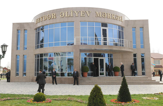 Prezident İlham Əliyev Astarada Heydər Əliyev Mərkəzinin açılışında iştirak edib (FOTO)