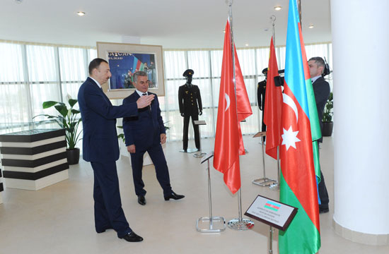 Prezident İlham Əliyev Astarada Gənclər Evinin açılışında iştirak edib (FOTO)