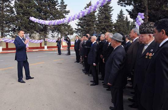 Azərbaycanın hazırkı uğurlu və sürətli inkişafı hər bir bölgədə özünü göstərməlidir - Prezident İlham Əliyev (FOTO) (ƏLAVƏ OLUNUB)