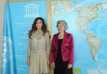 Heydər Əliyev Fondunun prezidenti Mehriban xanım Əliyeva Parisdə Azərbaycan Mədəniyyəti günləri çərçivəsində bir sıra görüşlər keçirib, tədbirlərdə iştirak edib (FOTO)