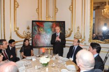 Heydər Əliyev Fondunun prezidenti Mehriban xanım Əliyeva Parisdə Azərbaycan Mədəniyyəti günləri çərçivəsində bir sıra görüşlər keçirib, tədbirlərdə iştirak edib (FOTO)