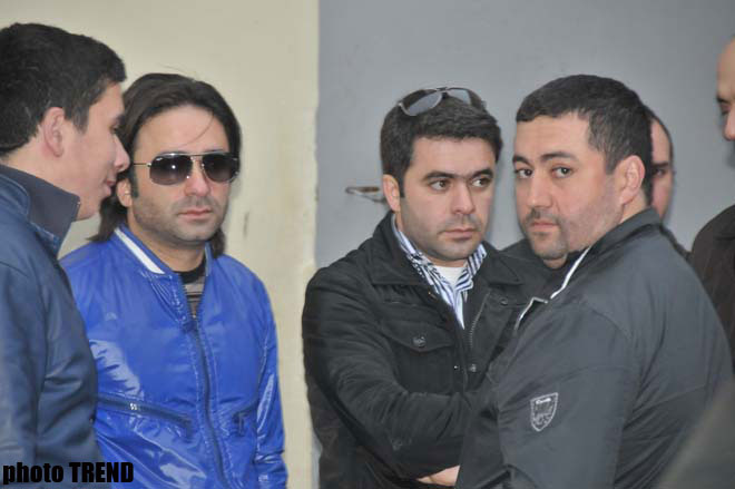 Dostlar və yaxınlar Anar Məmmədxanovla vidalaşmağa gəliblər (FOTO)