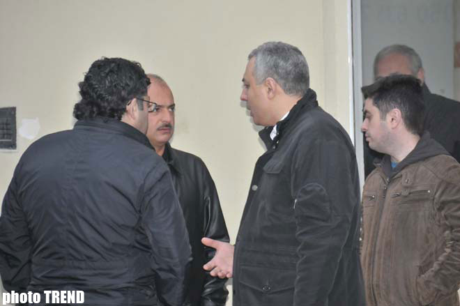 Dostlar və yaxınlar Anar Məmmədxanovla vidalaşmağa gəliblər (FOTO)