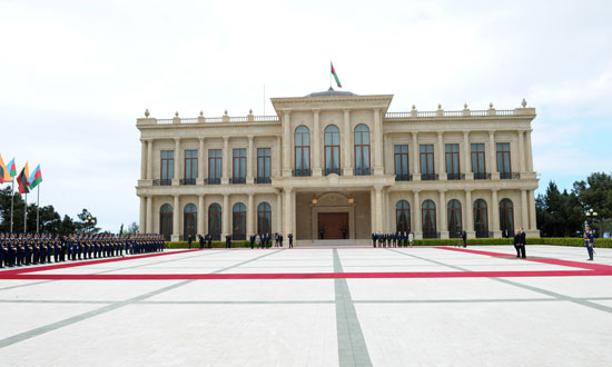 Litva Prezidentinin Azərbaycanda rəsmi qarşılanma mərasimi olub (FOTO)