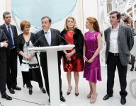 Azərbaycanın birinci xanımı Mehriban Əliyeva Müasir İncəsənət Muzeyində "Sənət inciləri" adlı sərgi ilə tanış olub (FOTO)