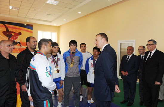 Azərbaycan Prezidenti İmişli Olimpiya İdman Kompleksinin açılışında iştirak edib (FOTO)
