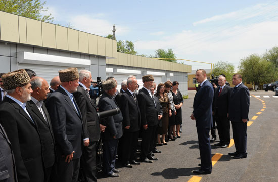 Regionların sosial-iqtisadi inkişafı Dövlət Proqramında nəzərdə tutulan bütün məsələlər həllini tapmalıdır - Prezident İlham Əliyev (FOTO)