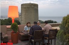 Turistlər üçün Bakı əfsanəsi (FOTOSESSİYA)