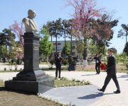 Azərbaycan Prezidenti Üzeyir Hacıbəyli adına Qarabağ Muğam Mərkəzi ilə tanış olub (FOTO)