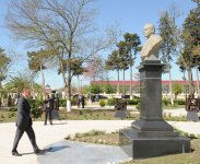 Azərbaycan Prezidenti Üzeyir Hacıbəyli adına Qarabağ Muğam Mərkəzi ilə tanış olub (FOTO)