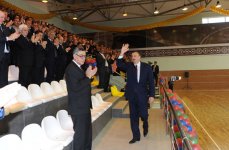 Elə etməliyik ki, Azərbaycanda yaşayan hər bir vətəndaş işlə təmin olunsun - Prezident İlham Əliyev (FOTO)