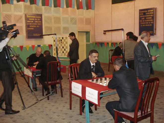 Məhkumlar arasında stolüstü idman növləri üzrə turnir başa çatıb (FOTO)