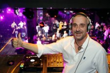 Bəstəkar Murad Arifin "İstanbul" mahnısı Türkiyənin tanınmış dj-nin təqdim etdiyi albomda (FOTO)