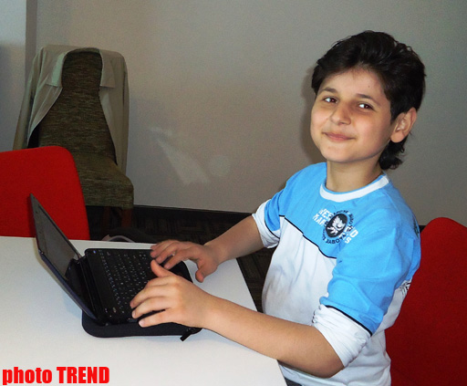 "Eurovision-2011" Azərbaycan milli seçimlərinin finalçısı Aynişan Quliyeva 60 min namizəd arasından seçildi (FOTO)