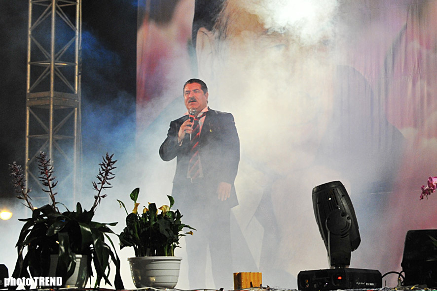 Milli parkda bayram konserti və möhtəşəm atəşfəşanlıq - FOTOSESSİYA