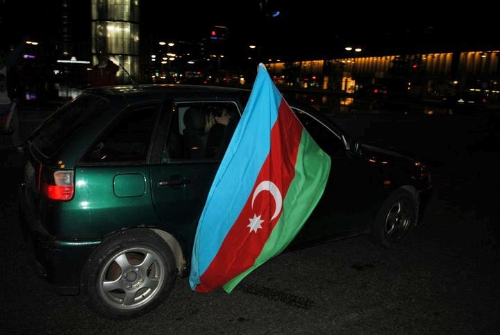 "Avroviziya 2011" qalibiyyəti Stokqolm küçələrində qeyd edilib