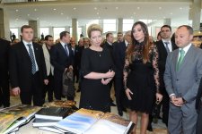 Azərbaycan və Rusiyanın birinci xanımları görüşüblər (FOTO)
