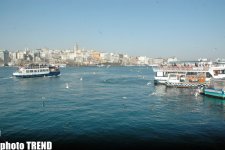 Sehrli İstanbul! Gəmi gəzintisi ilə Fatih Sultan Mehmet körpüsünün altından görünən meqapolis (FOTO)