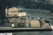 Sehrli İstanbul! Gəmi gəzintisi ilə Fatih Sultan Mehmet körpüsünün altından görünən meqapolis (FOTO)