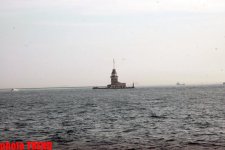 Sehrli İstanbul! Gəmi gəzintisi ilə Fatih Sultan Mehmet körpüsünün altından görünən meqapolis (FOTO)