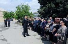Prezident İlham Əliyev: Bakıətrafı qəsəbələrin hamısında həllini gözləyən vəzifələr tezliklə və yüksək keyfiyyətlə icra edilməlidir (ƏLAVƏ OLUNUB) (FOTO)
