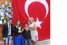 Azərbaycanlı musiqiçilər Trabzonda Türkiyənin idman nazirini necə heyrətləndirdilər? (FOTO)