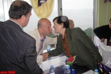 Azərbaycanlı musiqiçilər Trabzonda Türkiyənin idman nazirini necə heyrətləndirdilər? (FOTO)