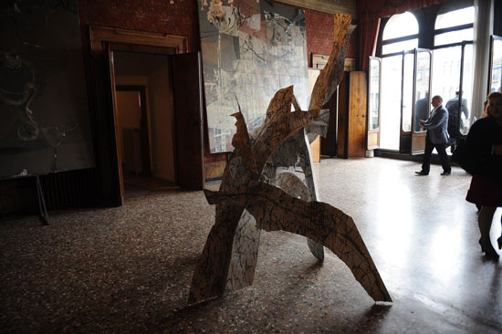 Mehriban Əliyeva Venesiya Biennalesində Azərbaycan pavilyonunun rəsmi açılış mərasimində iştirak edib (FOTO)
