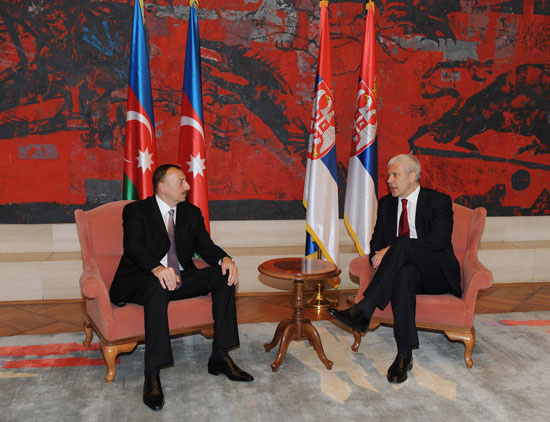 Azərbaycan və Serbiya prezidentlərinin təkbətək görüşü olub (FOTO)