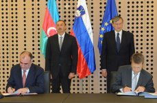 Azərbaycan və Sloveniya arasında rəsmi sənədlər imzalanıb (FOTO)