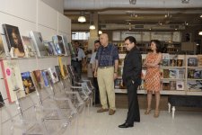 ADA Kitab Mərkəzində yazıçı Çingiz Abdullayevlə oxucuların görüşü keçirilib (FOTO)