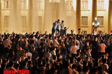 Bakıda Milli Qurtuluş günü ilə bağlı konsert proqramı və atəşfəşanlıq düzənlənib (FOTOSESSİYA)