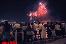 Bakıda Milli Qurtuluş günü ilə bağlı konsert proqramı və atəşfəşanlıq düzənlənib (FOTOSESSİYA)