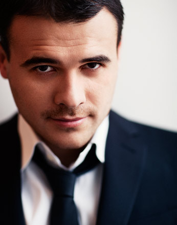 Fikrimcə, bütün uğurlarda iki səbəb var - bu, zəhmət və bir qədər bəxti gətirməkdir - Emin Ağalarov (MÜSAHİBƏ)