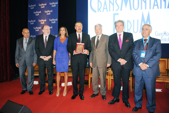 Prezident İlham Əliyev: Azərbaycan mədəniyyətlərarası dialoqda mühüm rol oynayır (ƏLAVƏ OLUNUB)(FOTO)